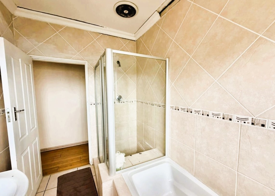 3 Bedroom Property for Sale in Shelly Beach KwaZulu-Natal
