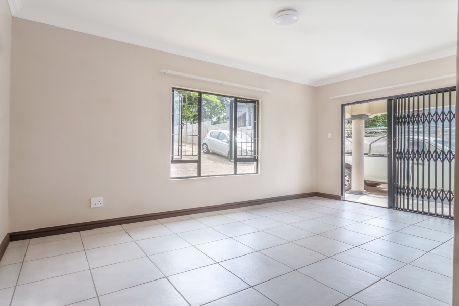 To Let 1 Bedroom Property for Rent in Waterfall KwaZulu-Natal