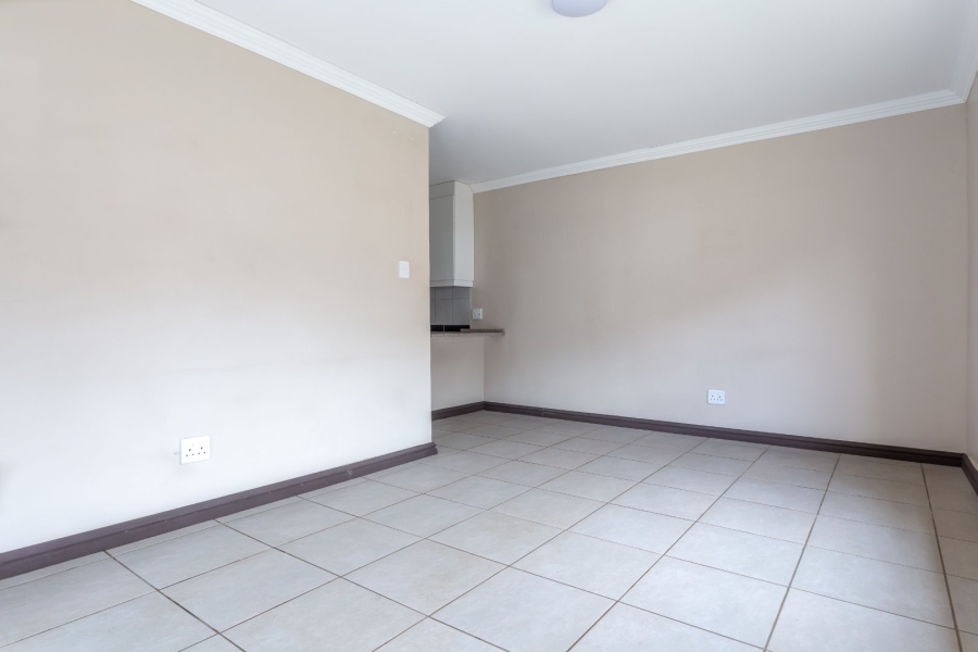 To Let 1 Bedroom Property for Rent in Waterfall KwaZulu-Natal