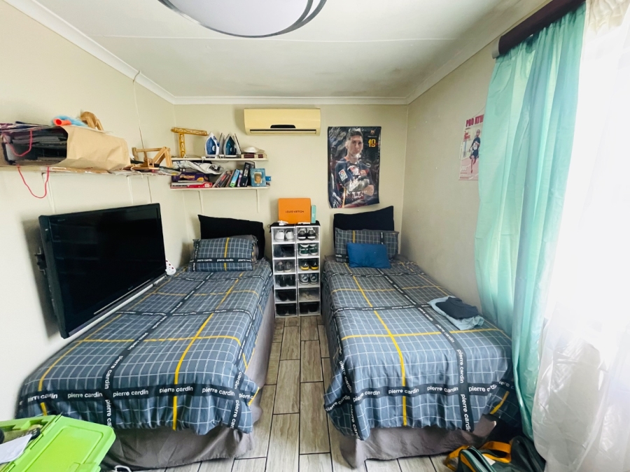 2 Bedroom Property for Sale in Waterval Park KwaZulu-Natal