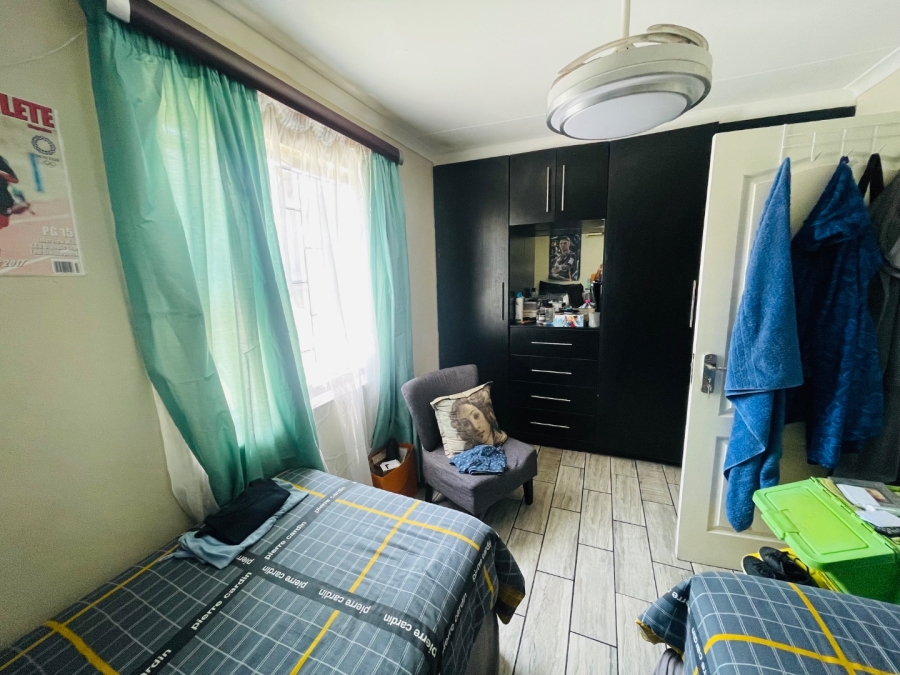 2 Bedroom Property for Sale in Waterval Park KwaZulu-Natal
