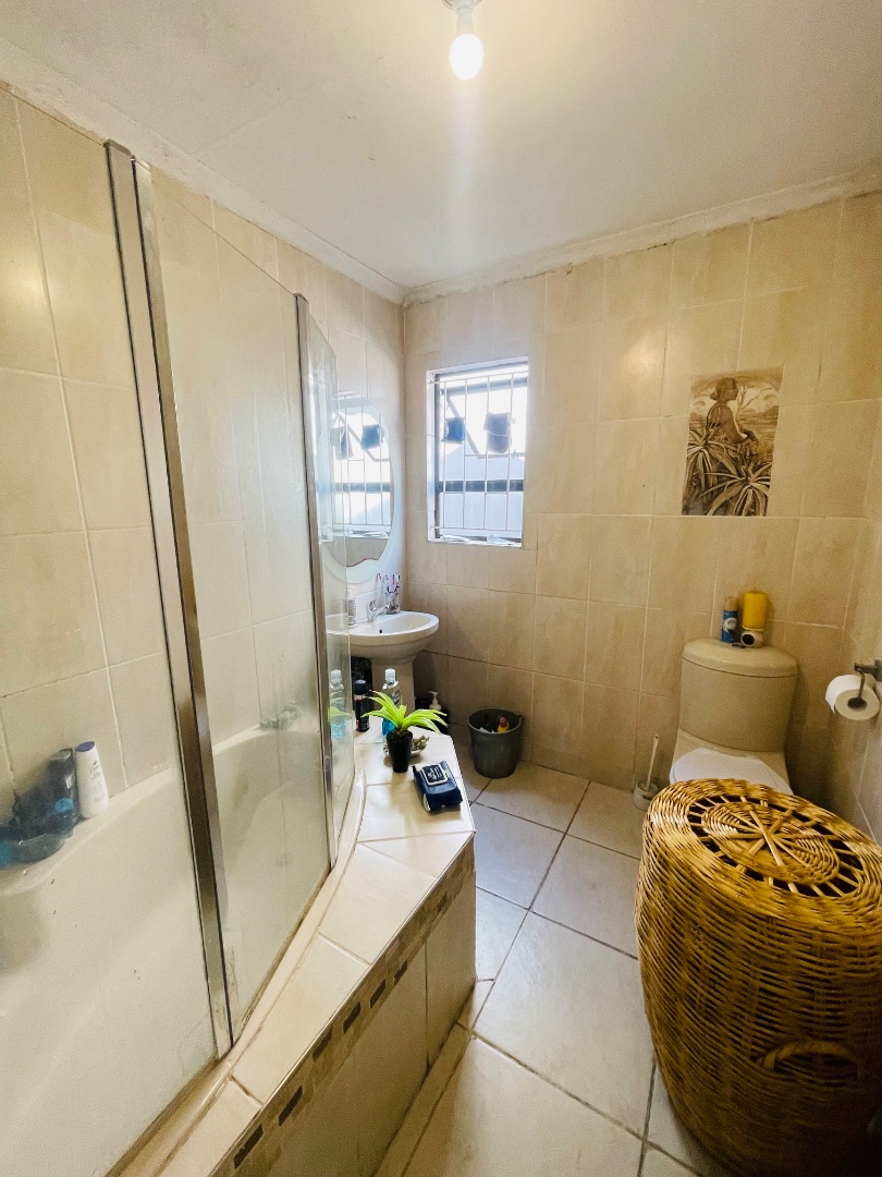 2 Bedroom Property for Sale in Waterval Park KwaZulu-Natal