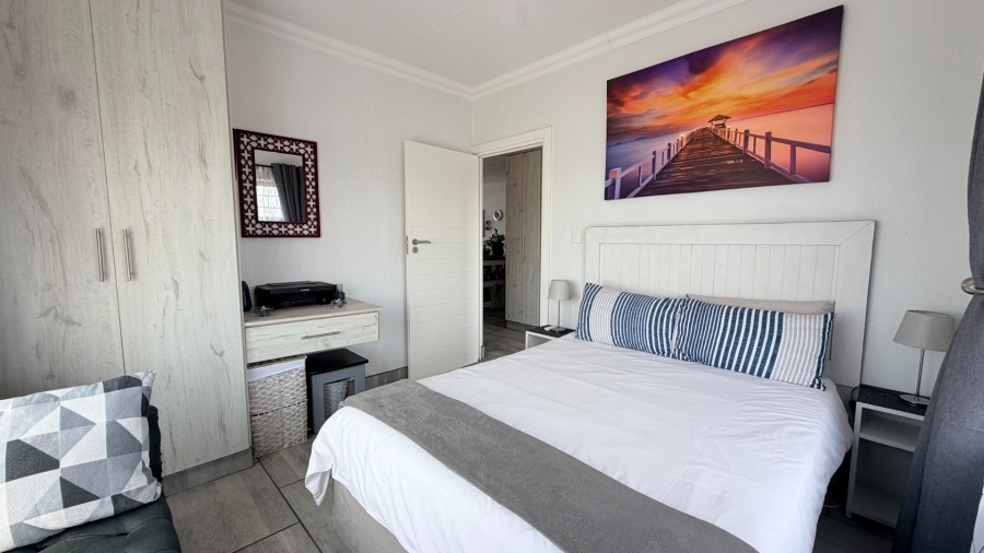 3 Bedroom Property for Sale in Shelly Beach KwaZulu-Natal