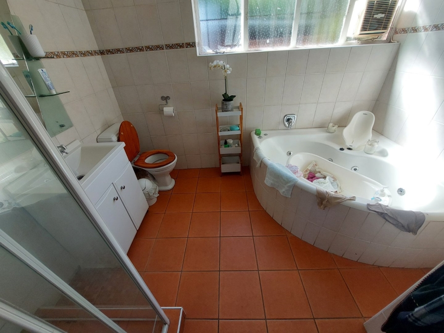 4 Bedroom Property for Sale in Clarendon KwaZulu-Natal