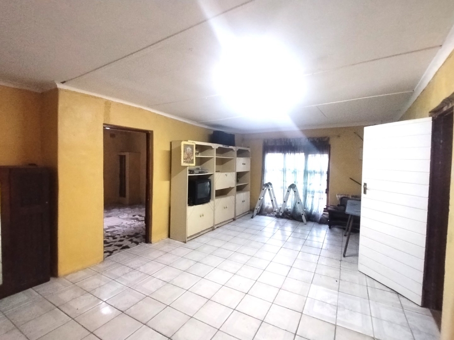 To Let 3 Bedroom Property for Rent in Port Shepstone KwaZulu-Natal