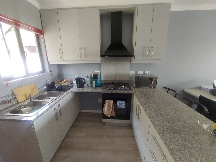 To Let 2 Bedroom Property for Rent in Hayfields KwaZulu-Natal