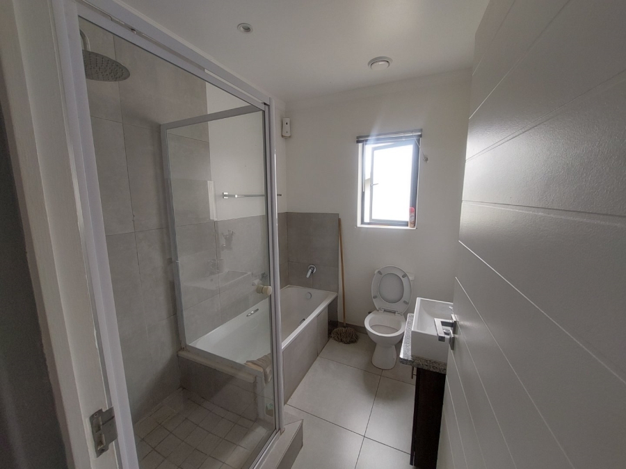 To Let 2 Bedroom Property for Rent in Hayfields KwaZulu-Natal