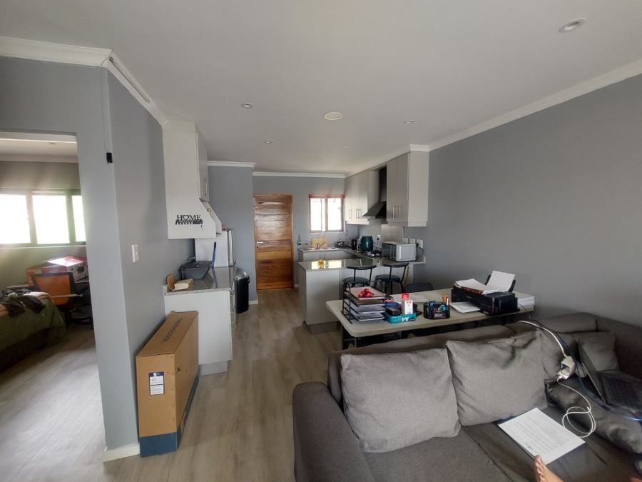 To Let 2 Bedroom Property for Rent in Hayfields KwaZulu-Natal