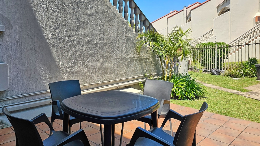 3 Bedroom Property for Sale in St Michaels On Sea KwaZulu-Natal