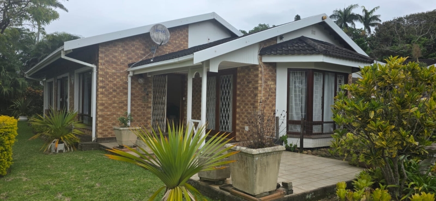 3 Bedroom Property for Sale in Umtentweni KwaZulu-Natal