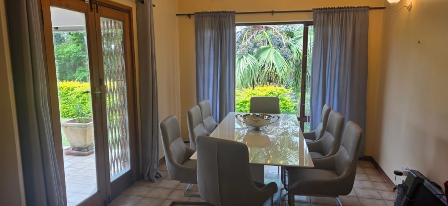 3 Bedroom Property for Sale in Umtentweni KwaZulu-Natal