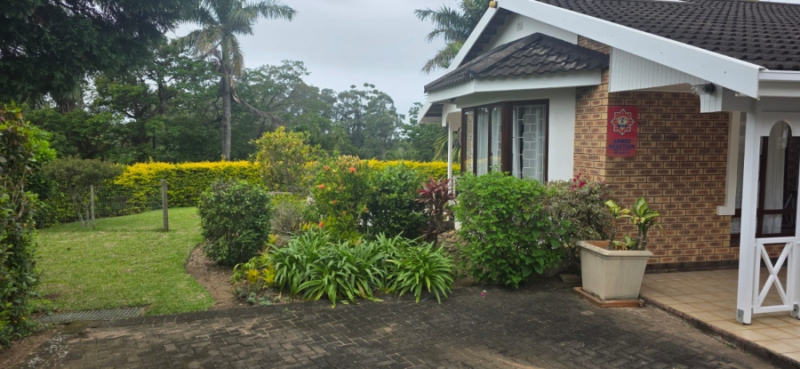 3 Bedroom Property for Sale in Umtentweni KwaZulu-Natal