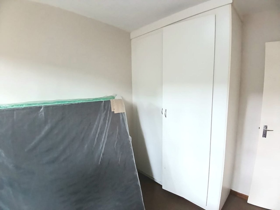 2 Bedroom Property for Sale in Sunnyridge KwaZulu-Natal