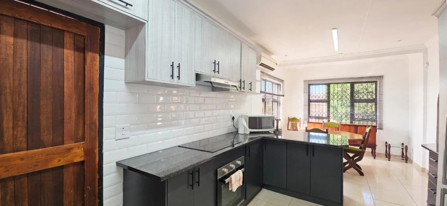 3 Bedroom Property for Sale in Paradise KwaZulu-Natal