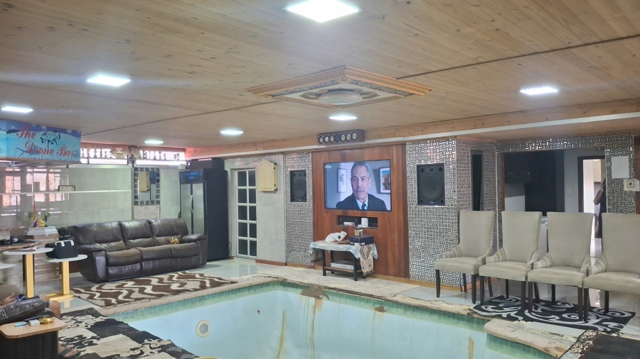  Bedroom Property for Sale in Merebank East KwaZulu-Natal