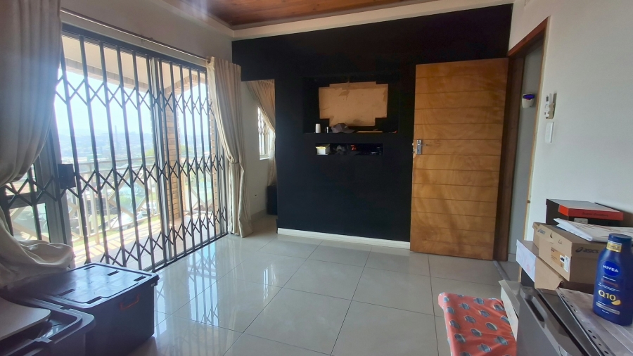  Bedroom Property for Sale in Merebank East KwaZulu-Natal