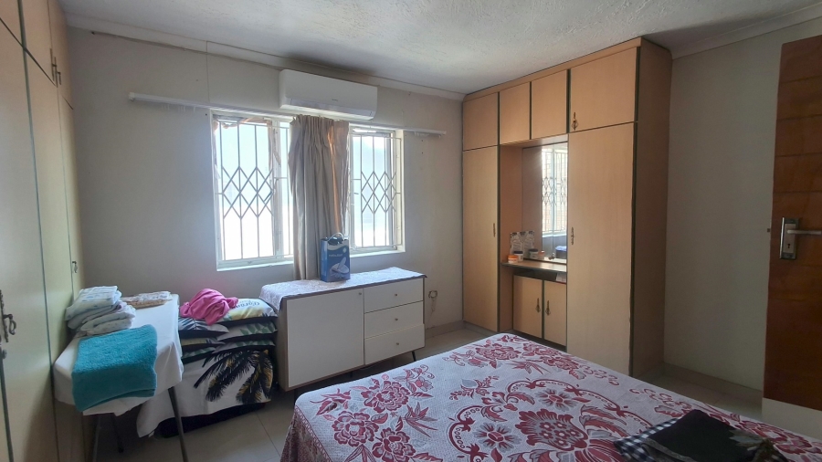 Bedroom Property for Sale in Merebank East KwaZulu-Natal