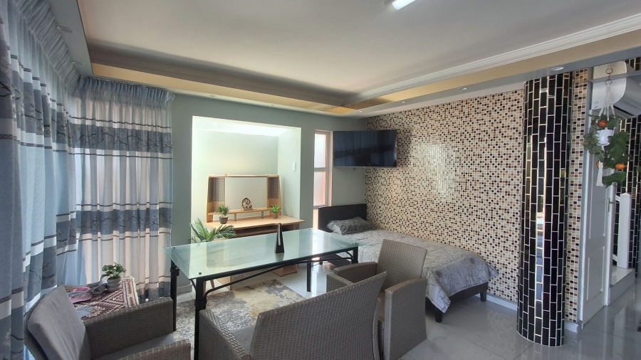 3 Bedroom Property for Sale in Brighton Beach KwaZulu-Natal