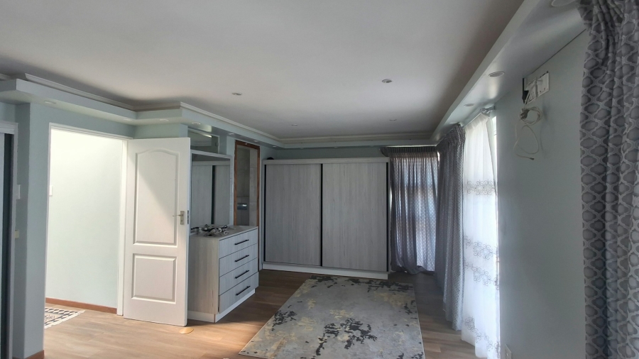 3 Bedroom Property for Sale in Brighton Beach KwaZulu-Natal