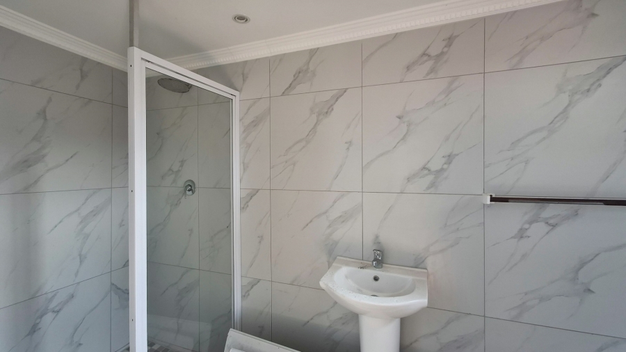 3 Bedroom Property for Sale in Brighton Beach KwaZulu-Natal