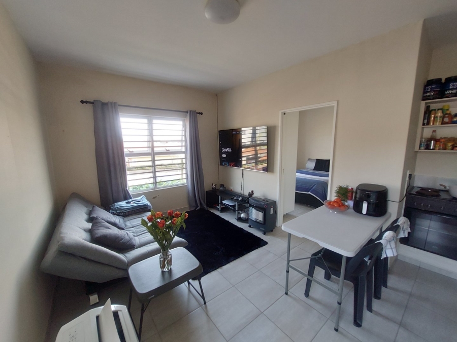 To Let 1 Bedroom Property for Rent in Chase Valley KwaZulu-Natal
