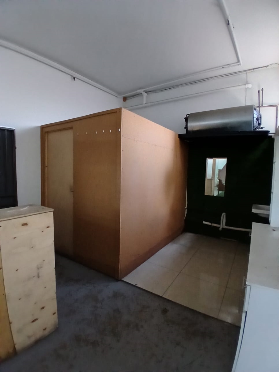 To Let Commercial Property for Rent in Glenwood KwaZulu-Natal