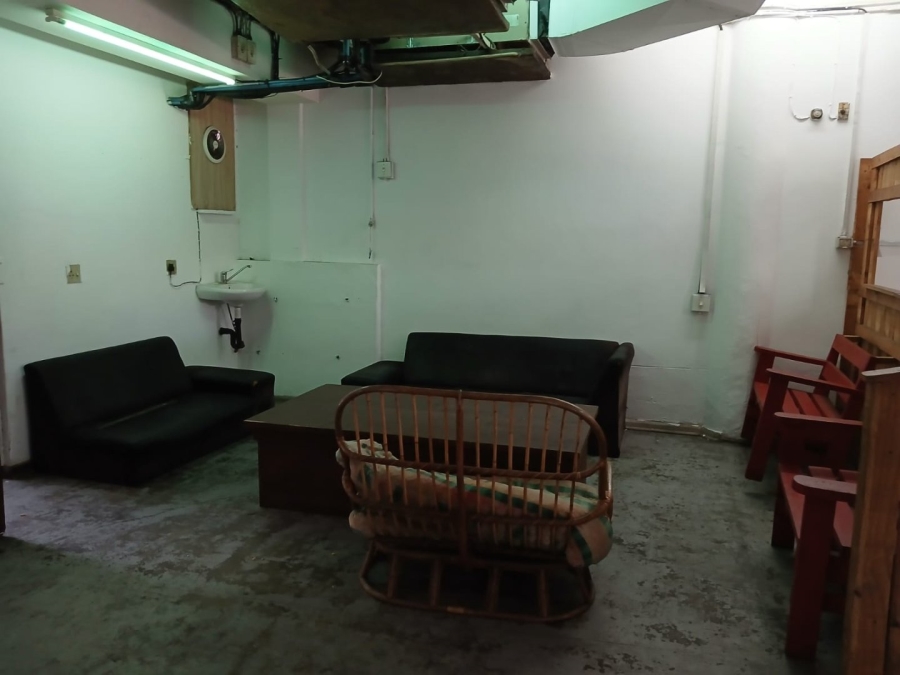 To Let Commercial Property for Rent in Glenwood KwaZulu-Natal