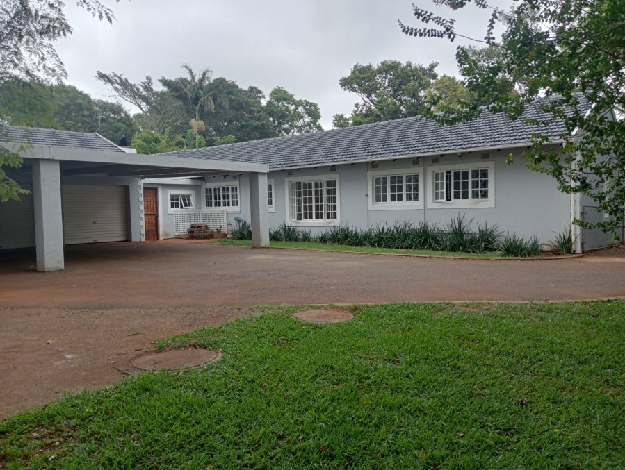 To Let 3 Bedroom Property for Rent in Forest Hills KwaZulu-Natal