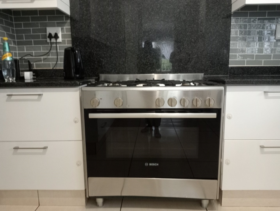 To Let 3 Bedroom Property for Rent in Forest Hills KwaZulu-Natal