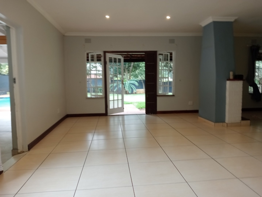 To Let 3 Bedroom Property for Rent in Forest Hills KwaZulu-Natal