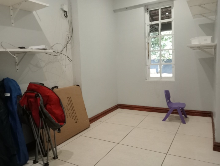 To Let 3 Bedroom Property for Rent in Forest Hills KwaZulu-Natal
