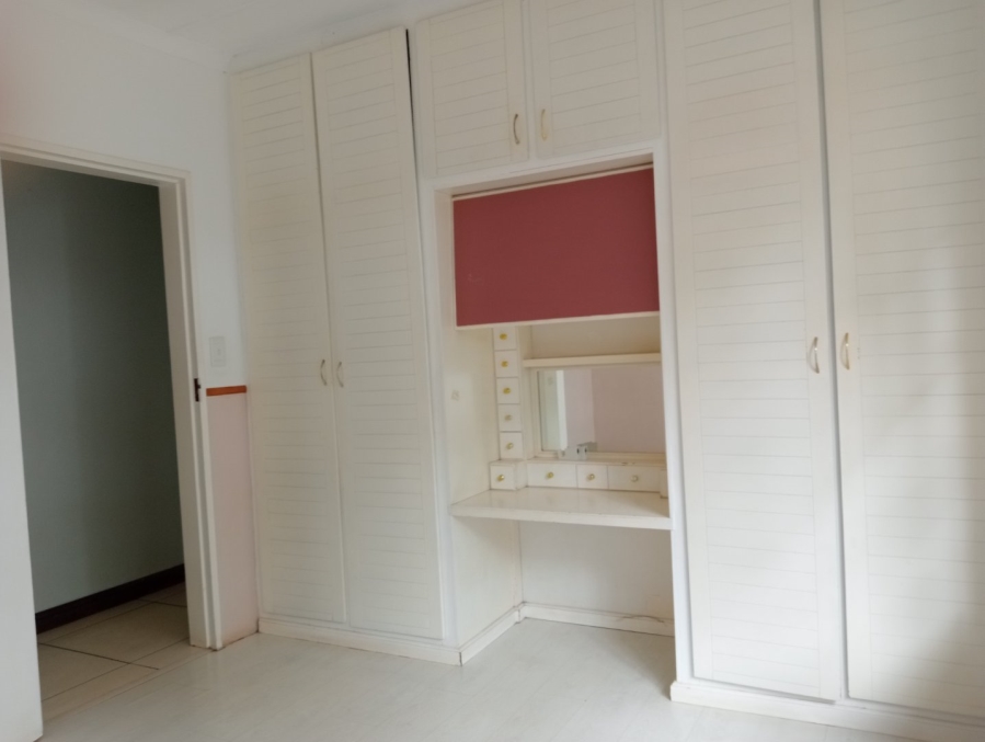 To Let 3 Bedroom Property for Rent in Forest Hills KwaZulu-Natal
