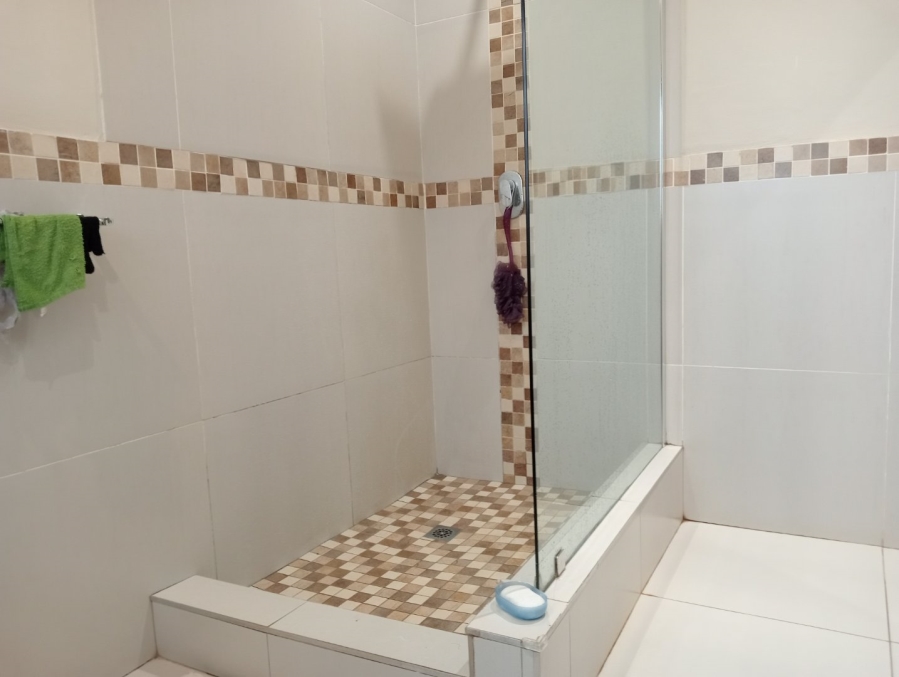 To Let 3 Bedroom Property for Rent in Forest Hills KwaZulu-Natal