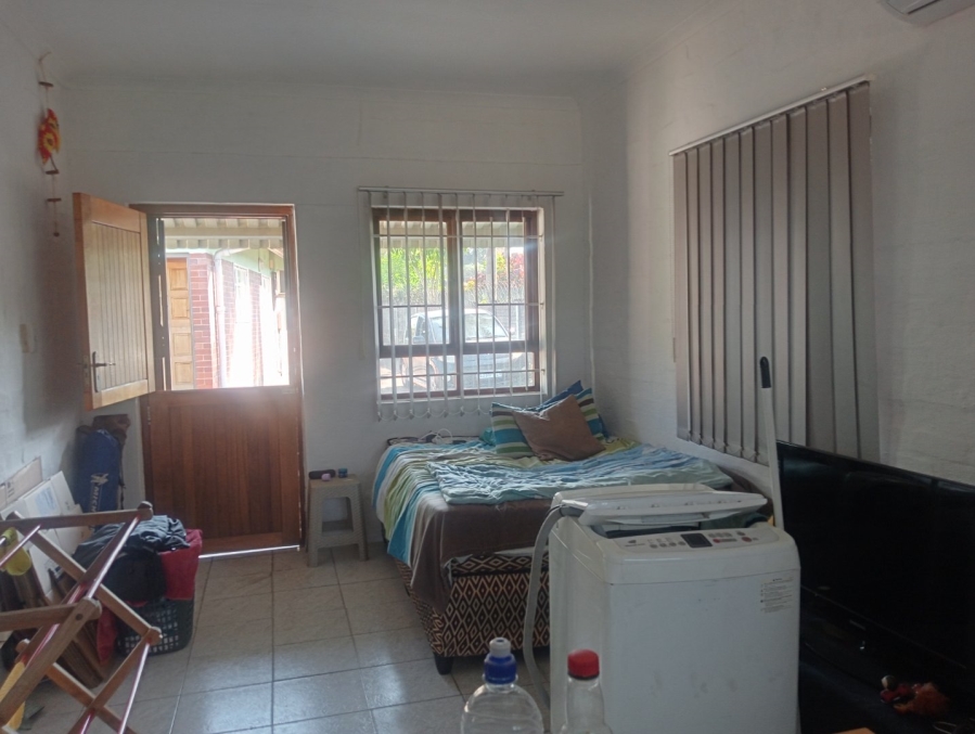 1 Bedroom Property for Sale in Glen Park KwaZulu-Natal