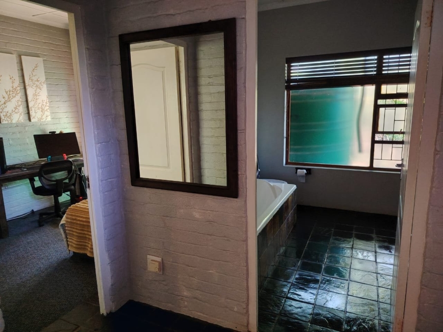 3 Bedroom Property for Sale in Summerveld KwaZulu-Natal