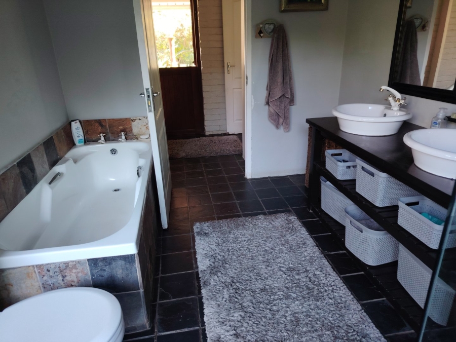 3 Bedroom Property for Sale in Summerveld KwaZulu-Natal