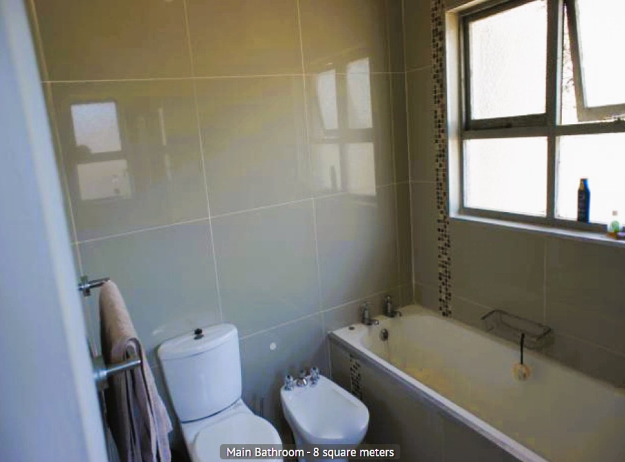 3 Bedroom Property for Sale in St Michaels On Sea KwaZulu-Natal