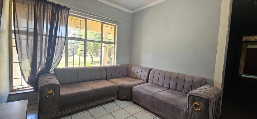 7 Bedroom Property for Sale in Barry Hertzog Park KwaZulu-Natal