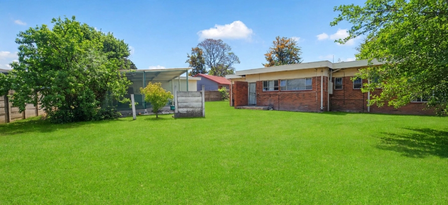 7 Bedroom Property for Sale in Barry Hertzog Park KwaZulu-Natal