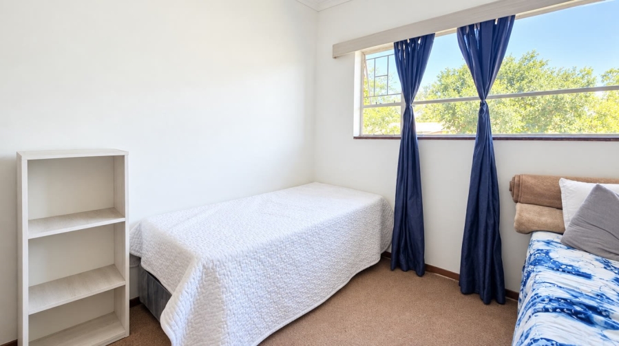 7 Bedroom Property for Sale in Barry Hertzog Park KwaZulu-Natal
