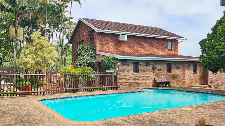 4 Bedroom Property for Sale in Uvongo KwaZulu-Natal