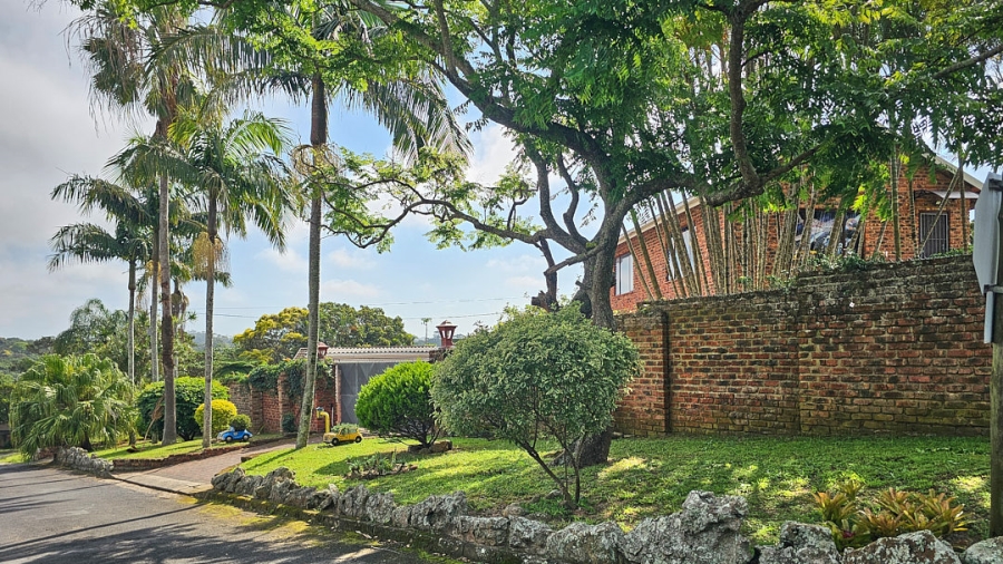 4 Bedroom Property for Sale in Uvongo KwaZulu-Natal