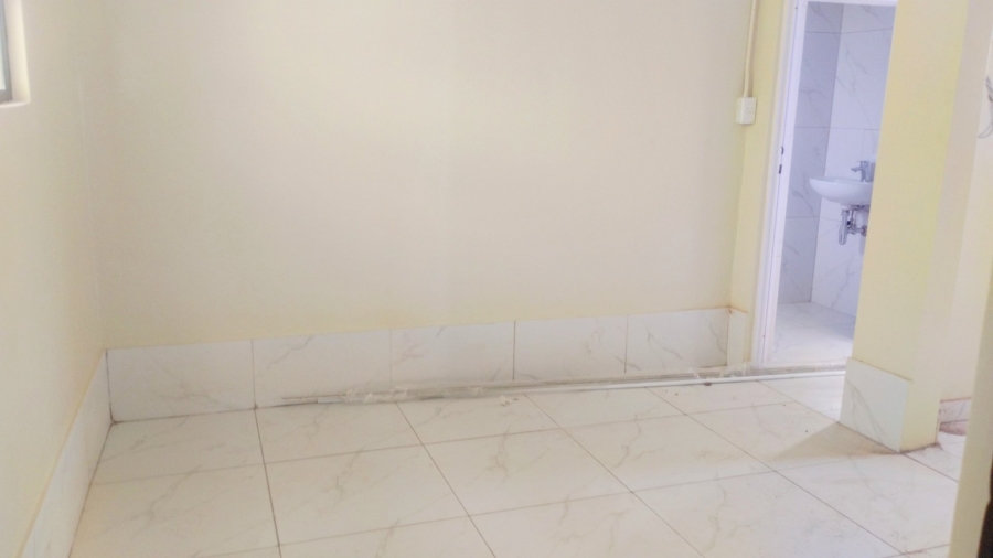 To Let 1 Bedroom Property for Rent in Cowies Hill KwaZulu-Natal