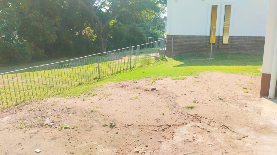 To Let 1 Bedroom Property for Rent in Cowies Hill KwaZulu-Natal
