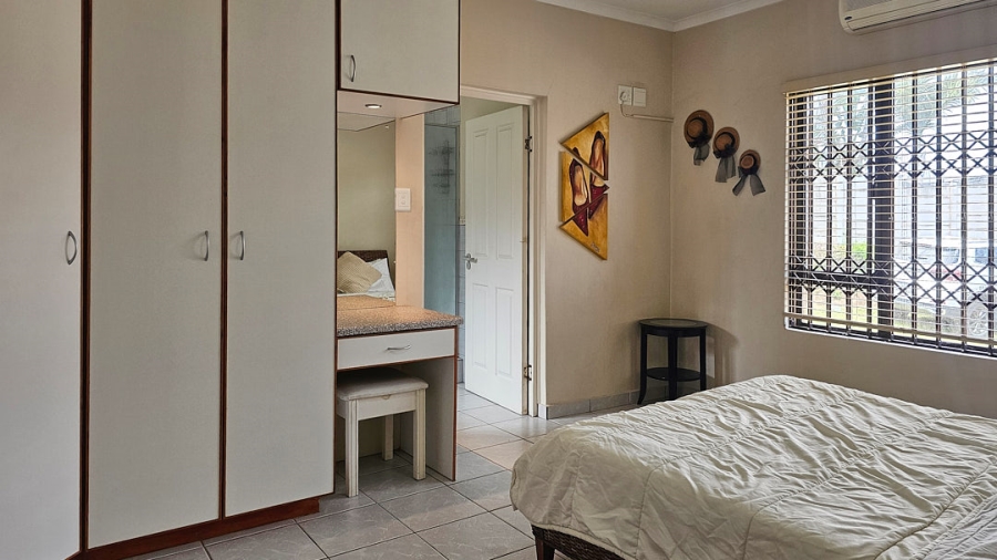 3 Bedroom Property for Sale in Uvongo KwaZulu-Natal