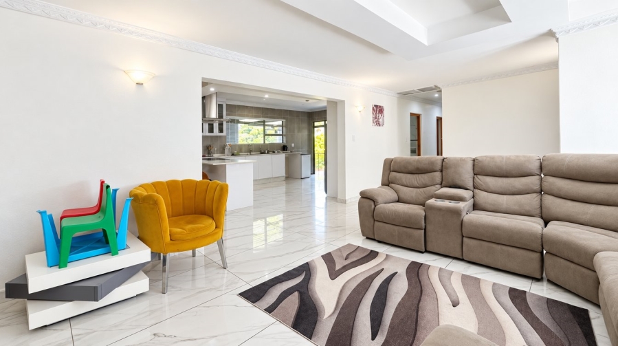 3 Bedroom Property for Sale in Aviary Hill KwaZulu-Natal