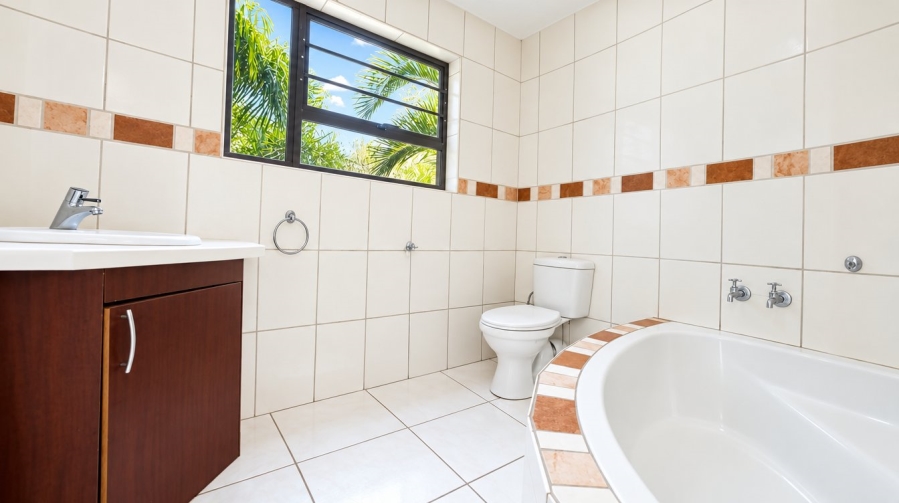 3 Bedroom Property for Sale in Aviary Hill KwaZulu-Natal
