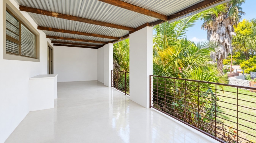 3 Bedroom Property for Sale in Aviary Hill KwaZulu-Natal