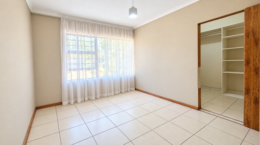 3 Bedroom Property for Sale in Aviary Hill KwaZulu-Natal