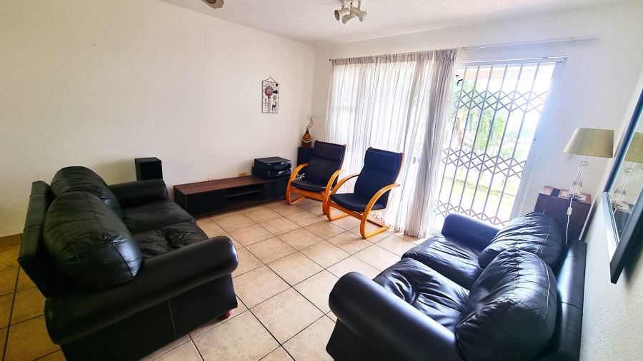 Bedroom Property for Sale in Beacon Rocks KwaZulu-Natal